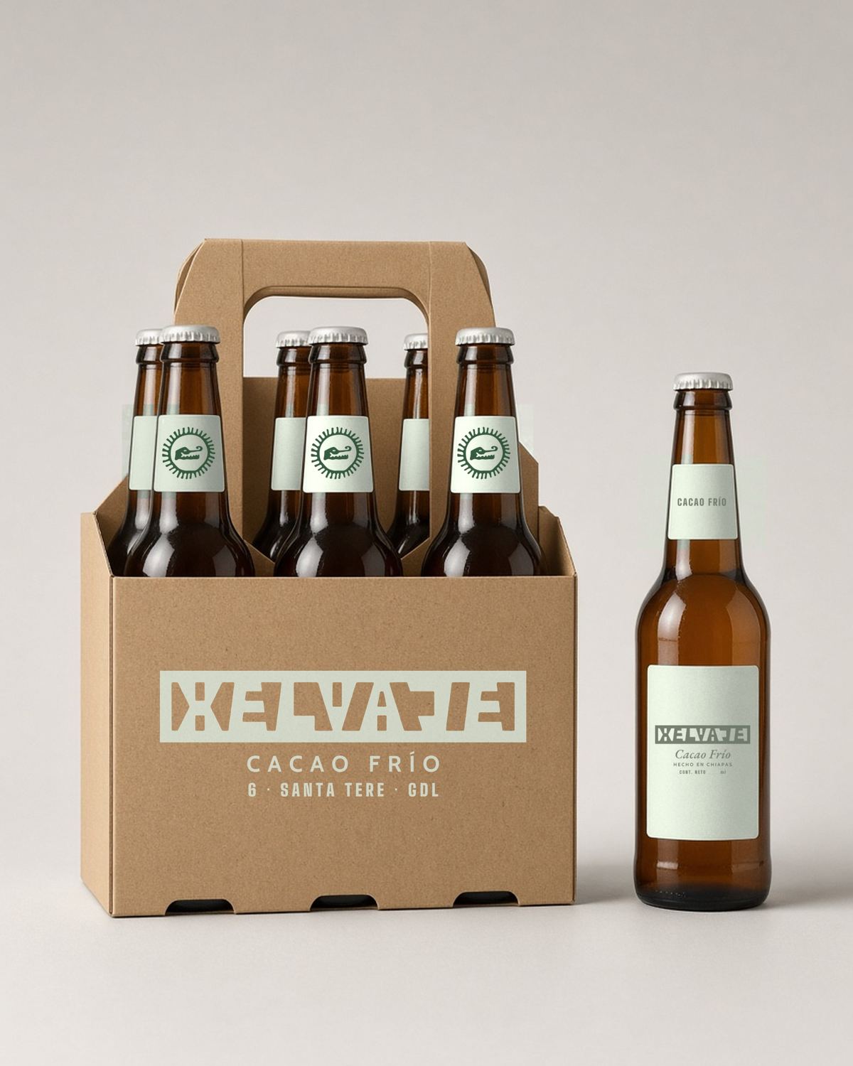 Concepto de botellas de cacao XELVAJE